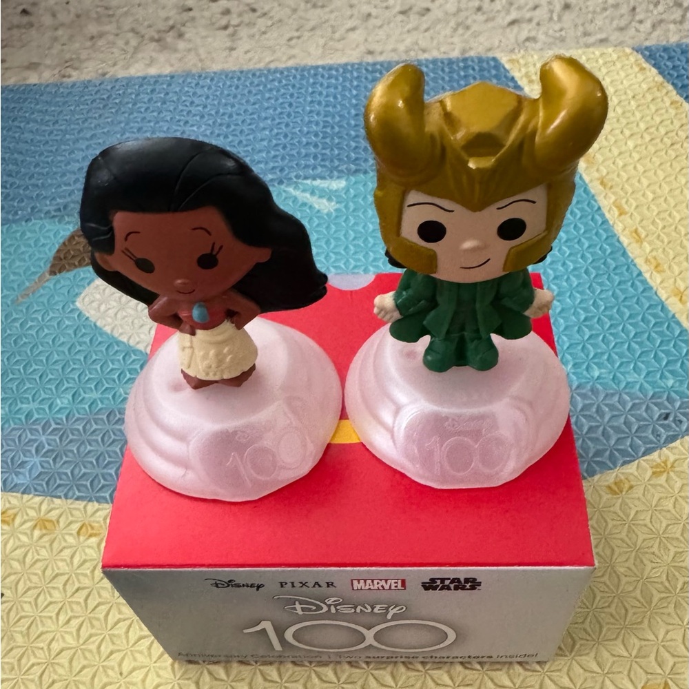 Disney 100 Pocahontas and Loki Figures - Black, Gold, Green
